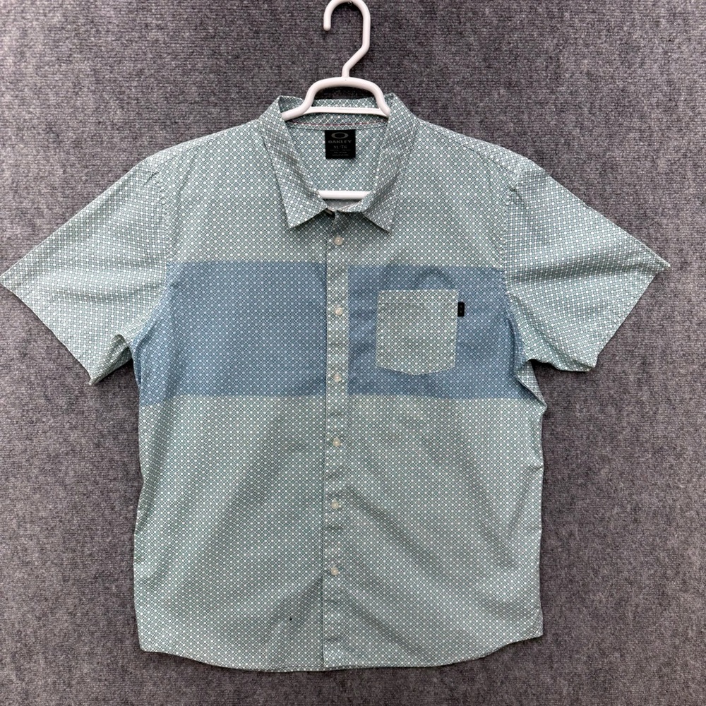 Oakley short sleeve button up shirt teal‎ men's size XL